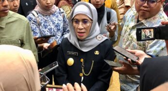 Restu Novi Widiani Menjabat Wali Kota Surabaya