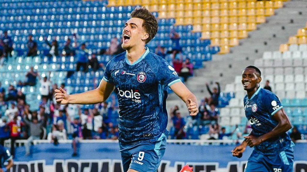 Arema FC Menang Telak di Laga Perdana, Bisakah Singo Edan Jadi Penantang Serius Musim Ini